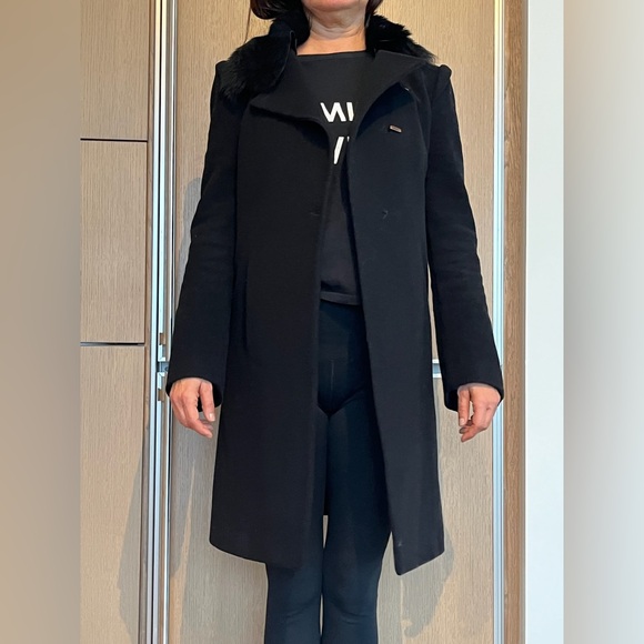 Plein Sud Black Trench Coat with removable Fur Collar - Picture 11 of 16